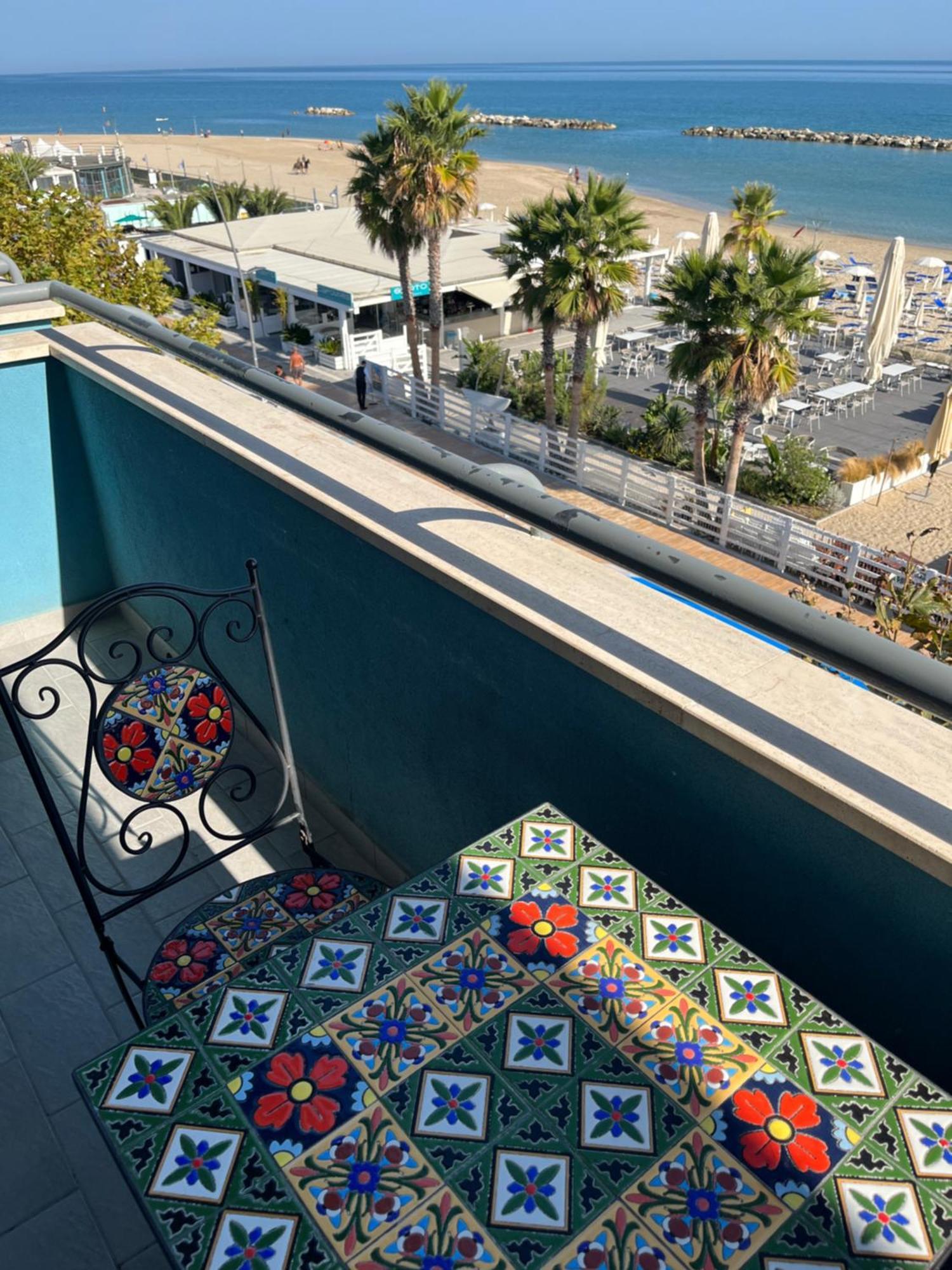 Appartamento Fronte Mare Civitanova Marche Exterior foto